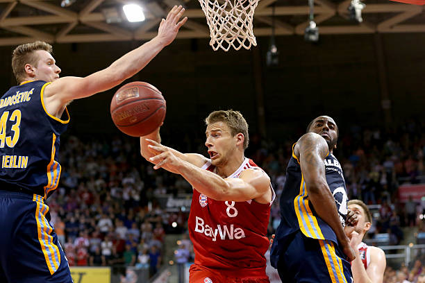 舆论环境同 舆论环境同