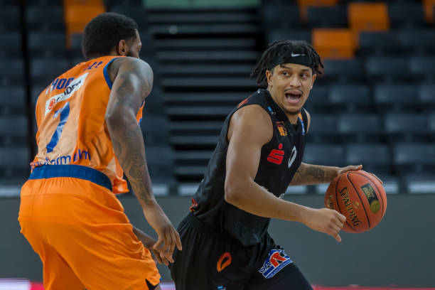 为球迷们奉 为球迷们奉